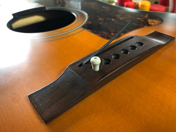 エピフォンAJ-45