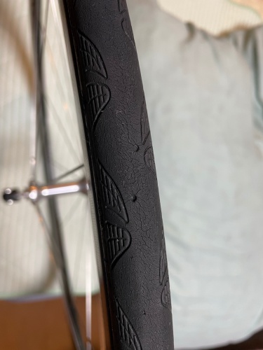 パナレーサータイヤ交換