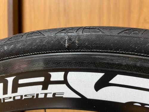 パナレーサータイヤ交換